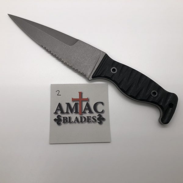 Magnus partially serrated